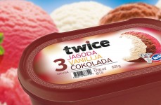 Twice Strawberry – Vanilla – Chocolate