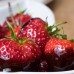Toplo i hladno: Umočite smrznuto voće u čokoladni fondue